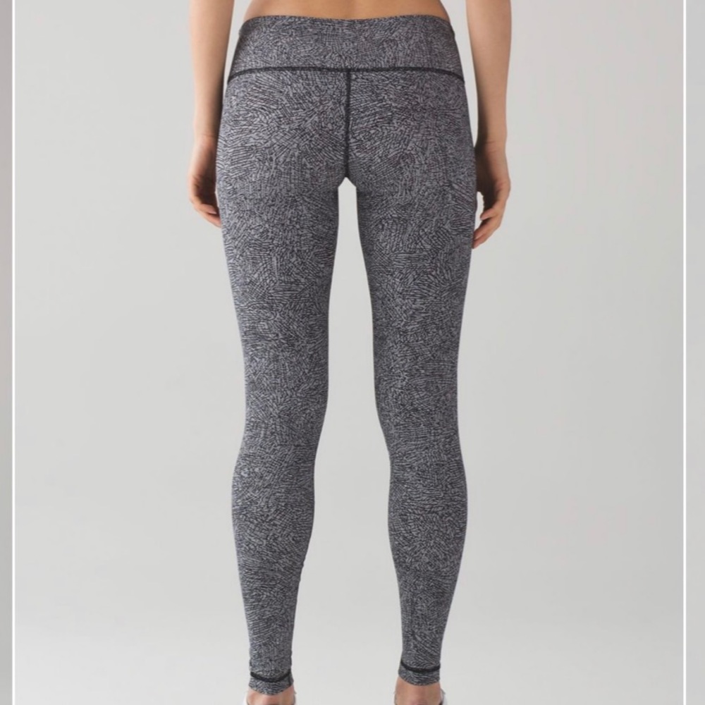 Lululemon Wunder Under Pant III - Picture 2 of 8